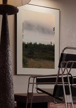 När älvorna dansar by Ljilja Marinic framed in a dim room beside a tubular steel chair