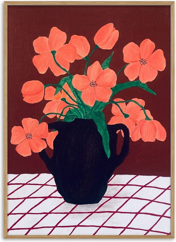 Rosa blomster på rutig duk by Rebecka Hansson - coral pink flowers in a black vase on a red checked cloth